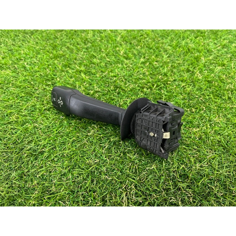 Переключатель поворотов (электрика) BMW 5-series E39 61318352172