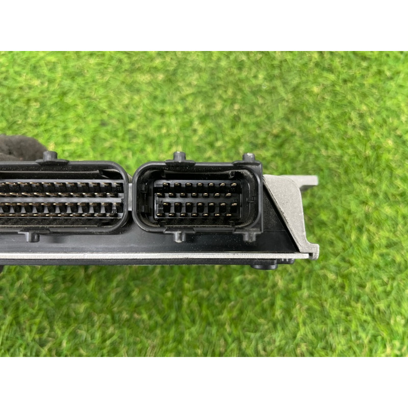 Блок управления двигателем (электрика / блок управления) LAND ROVER FREELANDER L314 1999 1.8B NNN100710