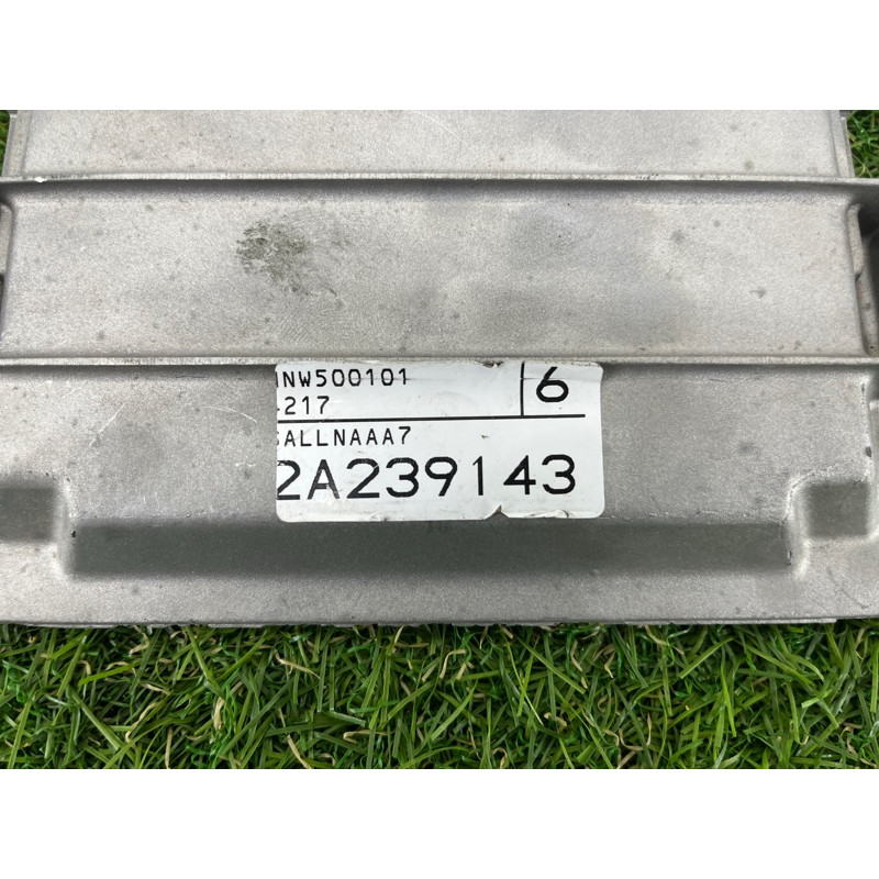 Блок управления двигателем (электрика / блок управления) LAND ROVER FREELANDER L314 1999 1.8B NNN100710