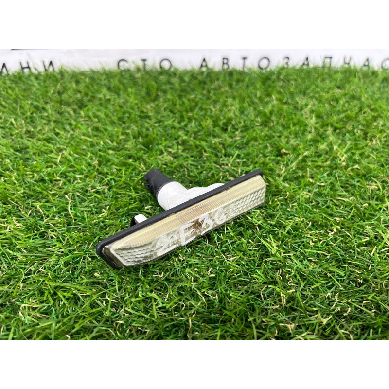 Повторитель поворота (оптика) BMW 3-series E36 1998 M51d25 63137164491