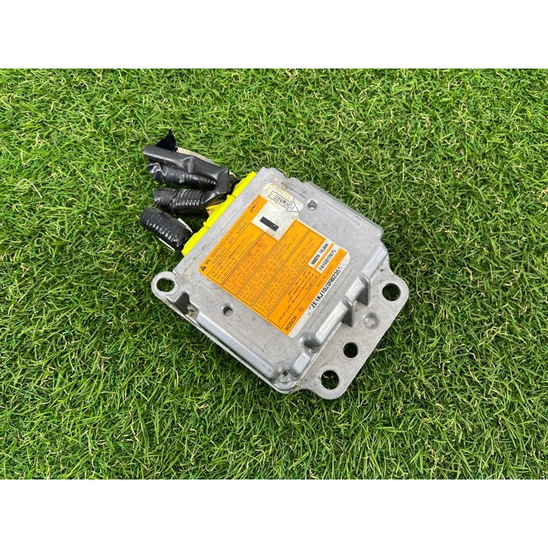 Блок управления airbag (airbag/безопасность) Nissan Juke F15 2011 1.6 K88201KJ0A