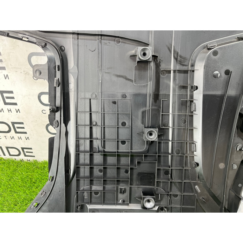 Декоративная крышка двигателя (двигатель и элементы) AUDI Q7 4M 2017 3.0 4M0133849AA