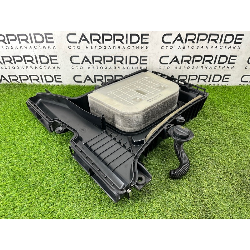 Корпус воздушного фильтра (впускная система) AUDI Q7 4M 2017 3.0 4M0133837AA