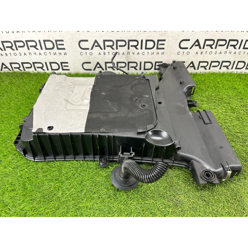 Корпус воздушного фильтра (впускная система) AUDI Q7 4M 2017 3.0 4M0133837AA