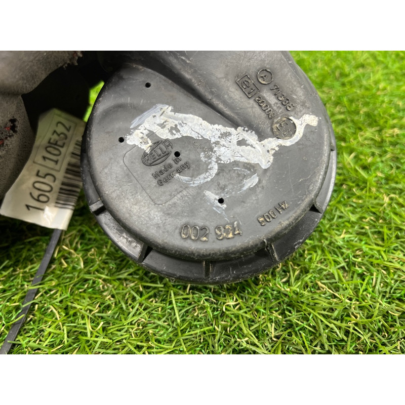 Сигнал (электрика) BMW 7-series E32