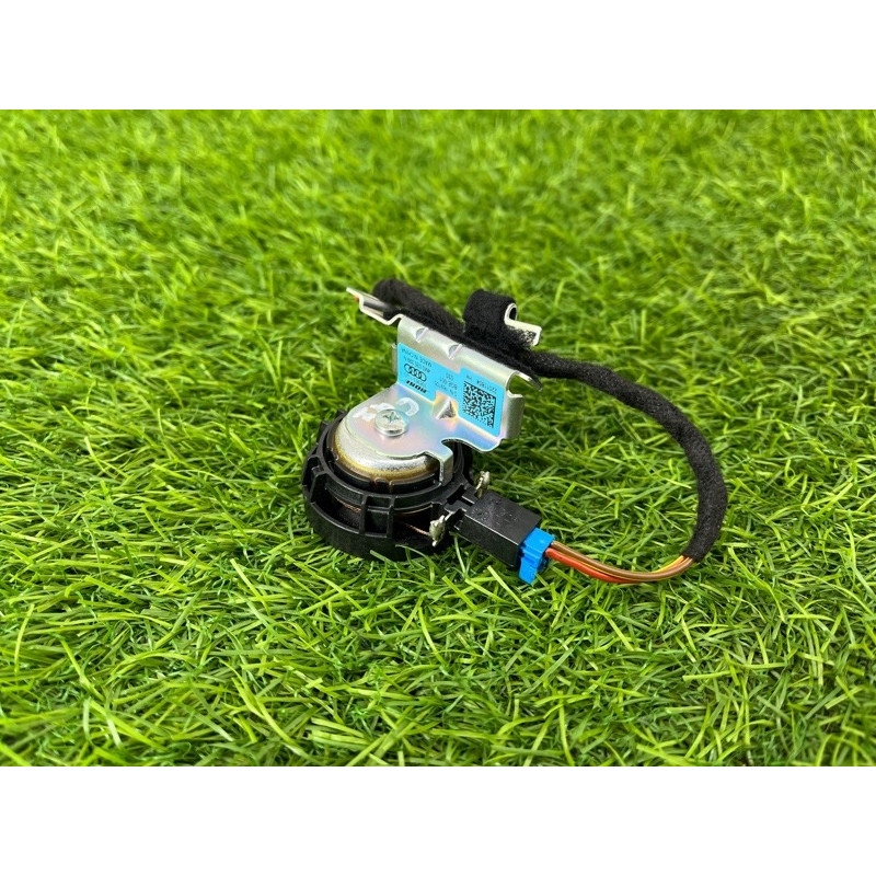 Динамик (электрика) AUDI Q7 4M 2018 3.0 TFSi 4M0035399N