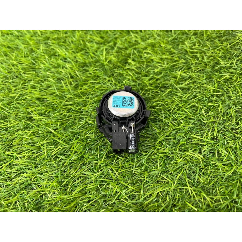 Динамик (электрика) AUDI Q7 4M 2018 3.0 TFSi 4M0035399G