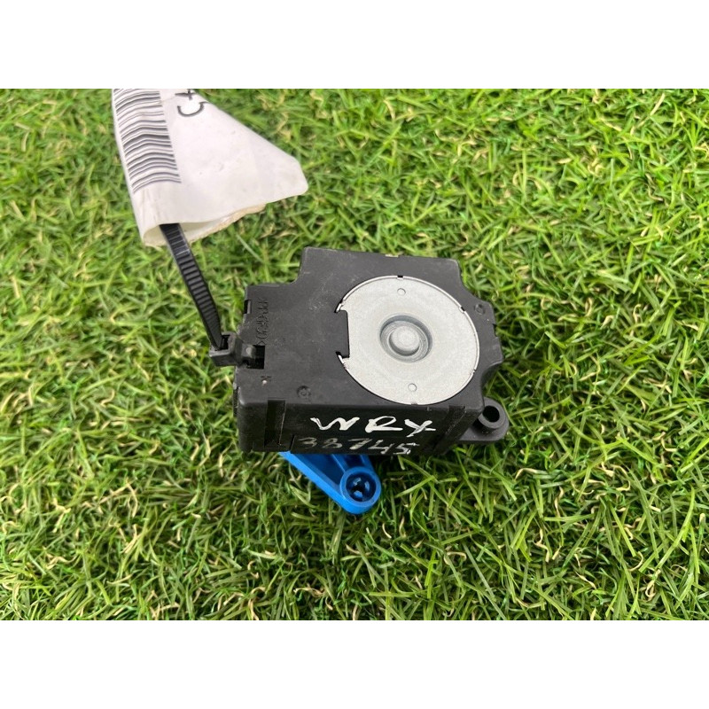 Привод заслонки отопителя (отопление и кондиционирование) Subaru Impreza WRX 2019 72131YC011