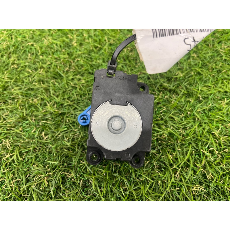 Привод заслонки отопителя (отопление и кондиционирование) Subaru Impreza WRX 2019 72131YC011