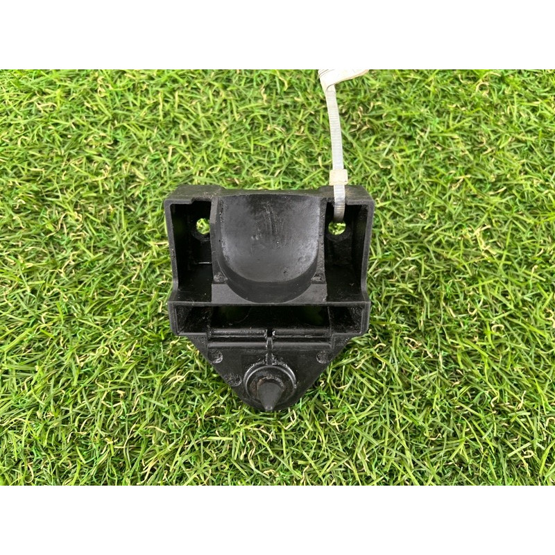 Крепление радиатора (кузов и элементы) BMW 3-series E36 17111723338