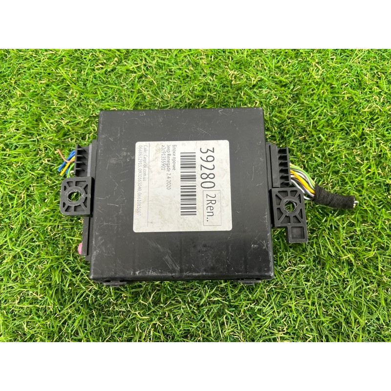 Блок бесключевого доступа (электрика / блок управления) Jeep Renegade BU 2020 2.4 68439572AA