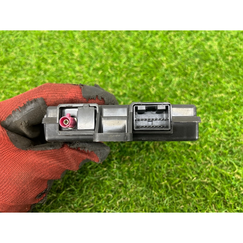 Блок бесключевого доступа (электрика / блок управления) Jeep Renegade BU 2020 2.4 68439572AA