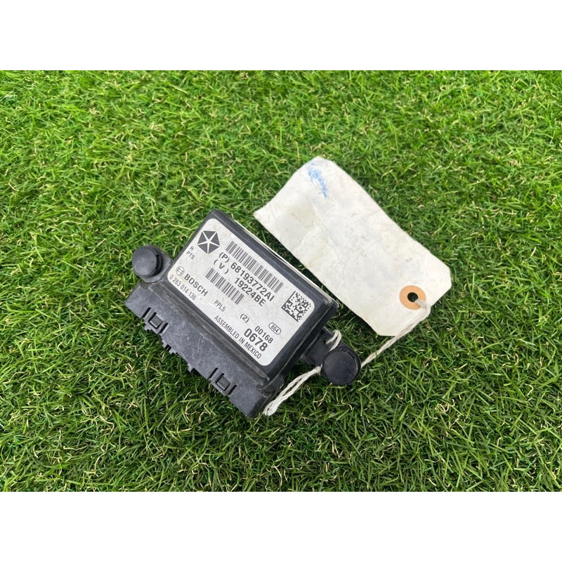 Блок управления парктрониками (электрика / блок управления) Chrysler Pacifica 1 2019 68193772AI