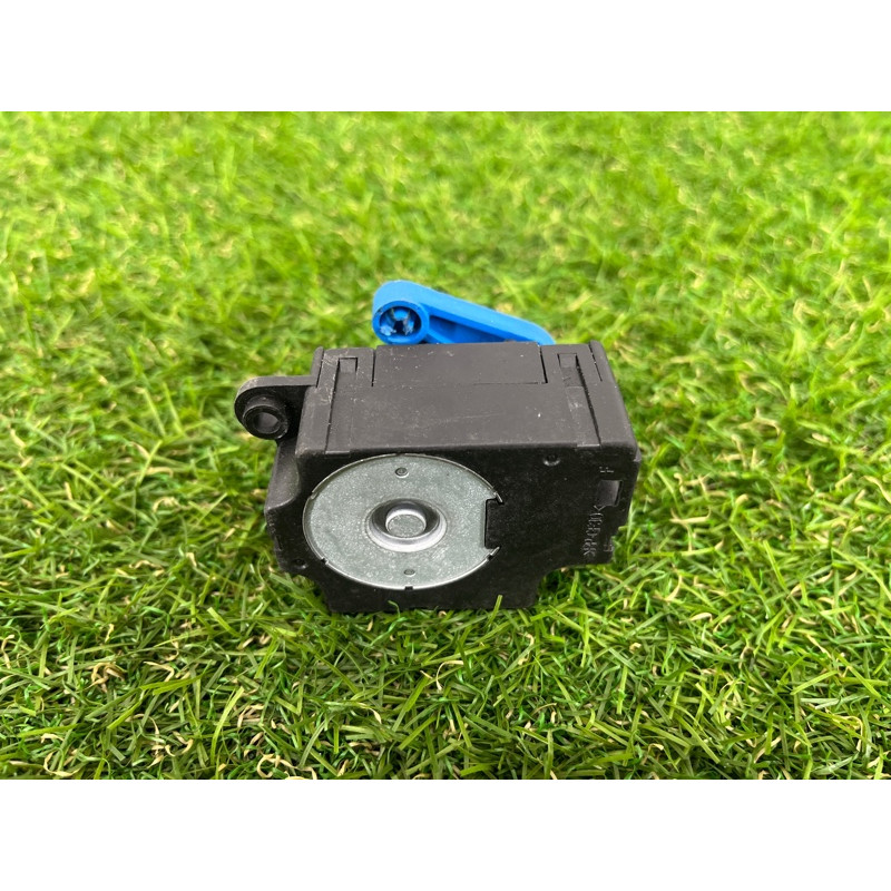 Привод заслонки отопителя (отопление и кондиционирование) Subaru Forester SJ 2015 72131YC011
