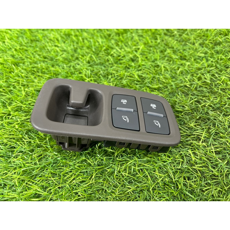 Кнопка складывания сиденья (электрика / кнопки) AUDI Q7 4M 2018 3.0 TFSi 4M0959861B