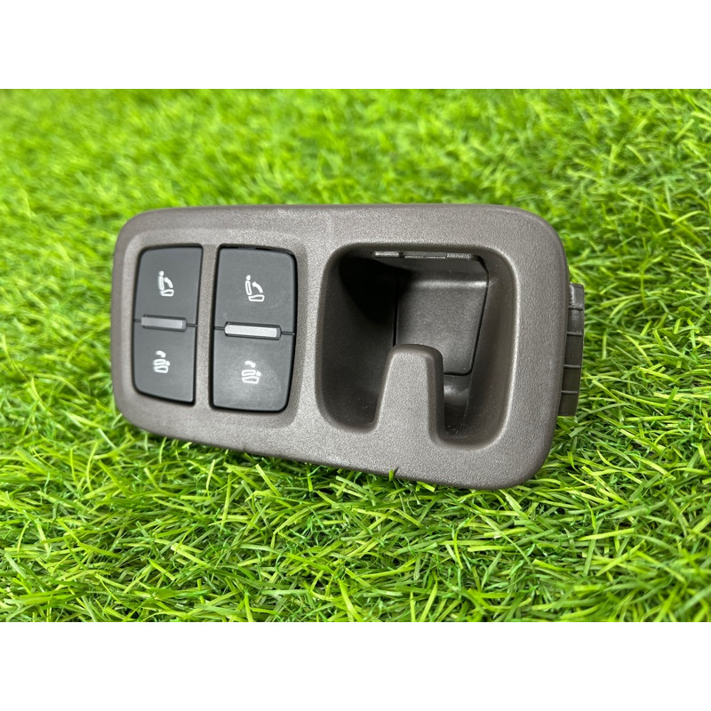 Кнопка складывания сиденья (электрика / кнопки) AUDI Q7 4M 2018 3.0 TFSi 4M0959861B