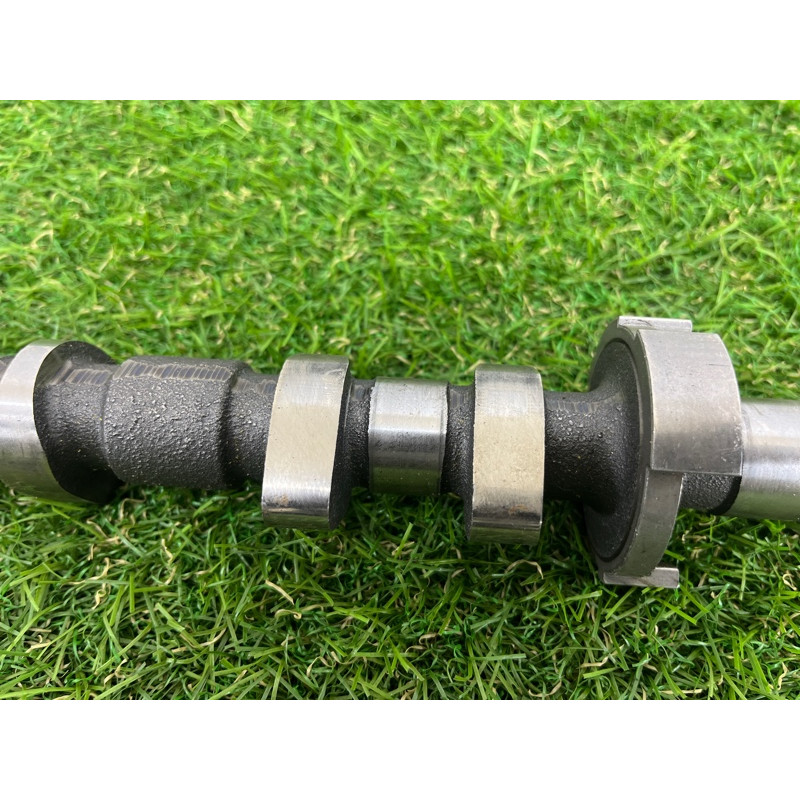 Распредвал выпускной (двигатель и элементы) FORD Focus MK3 2.0 CM5Z6250L