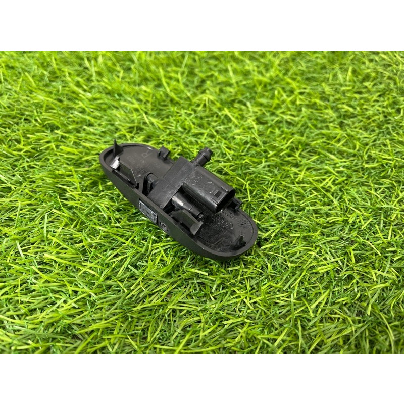 Форсунка омывателя (кузов и элементы) AUDI Q7 4M 2018 3.0 TFSi 4M0955988