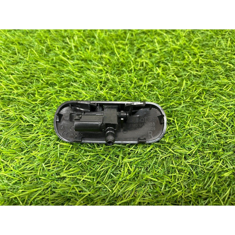 Форсунка омывателя (кузов и элементы) AUDI Q7 4M 2018 3.0 TFSi 4M0955988