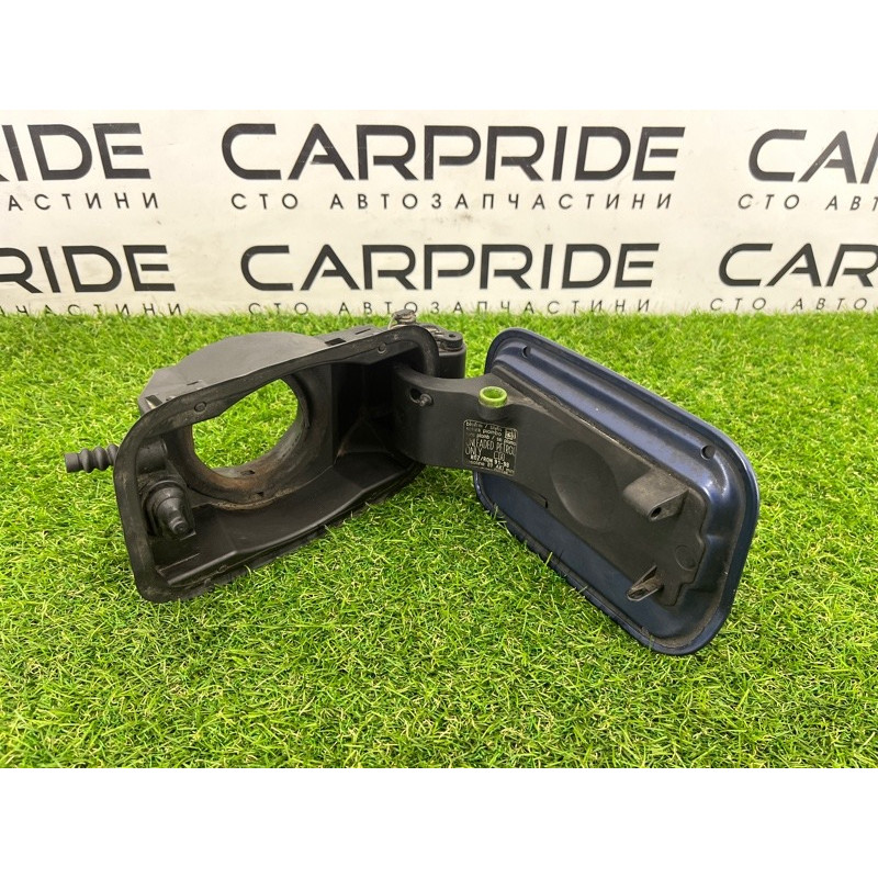 Лючок топливного бака (кузов и элементы) BMW 5-series E60 2004 M54B22 7034279