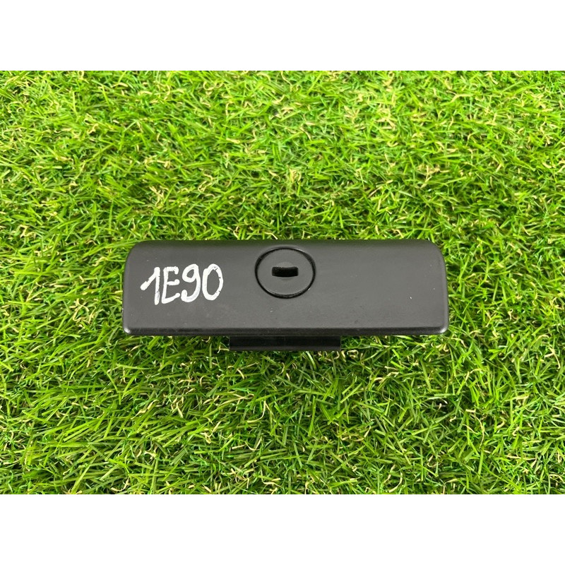 Замок бардачка (салон) BMW 3-series E90 2006 N46B20