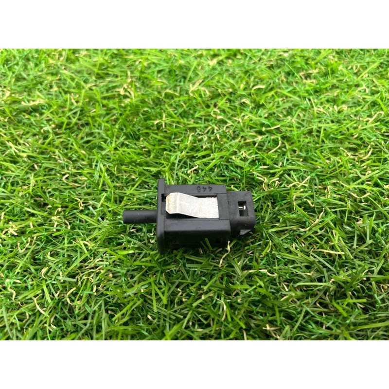 Кінцевик (електрика) BMW 5-series E34 61311388277