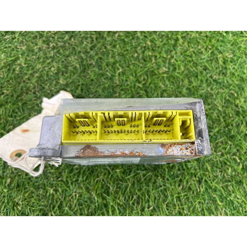 Блок управления airbag (airbag/безопасность) Mitsubishi Galant 9 8635a040