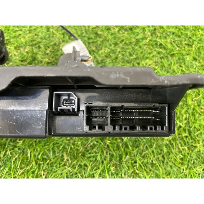 Блок управления интерфейсом (электрика / блок управления) Dodge Journey SXT 2013 3.6 5091072AK