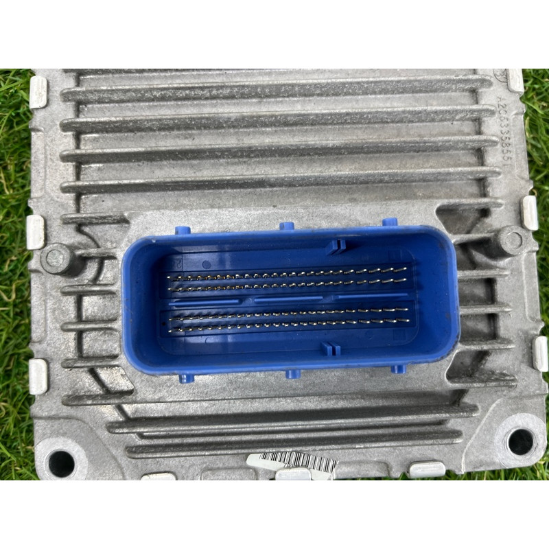 Блок управления двигателем (электрика / блок управления) Jeep Cherokee KL 2014 2.4 05150843AB