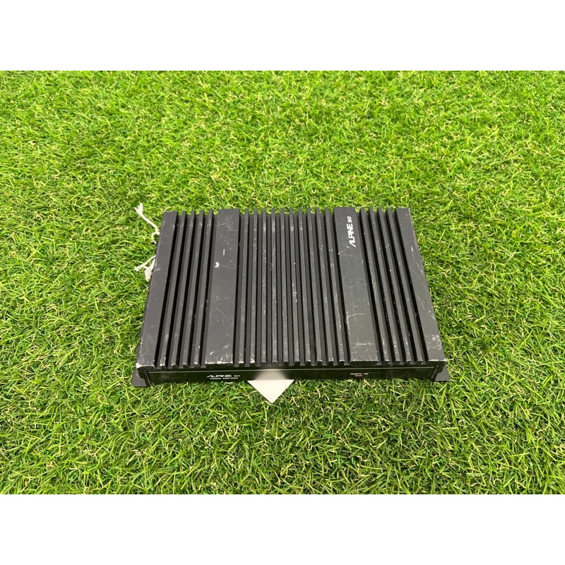 Усилитель звука (электрика) Mercedes-Benz S-class W126 560 sec 3517