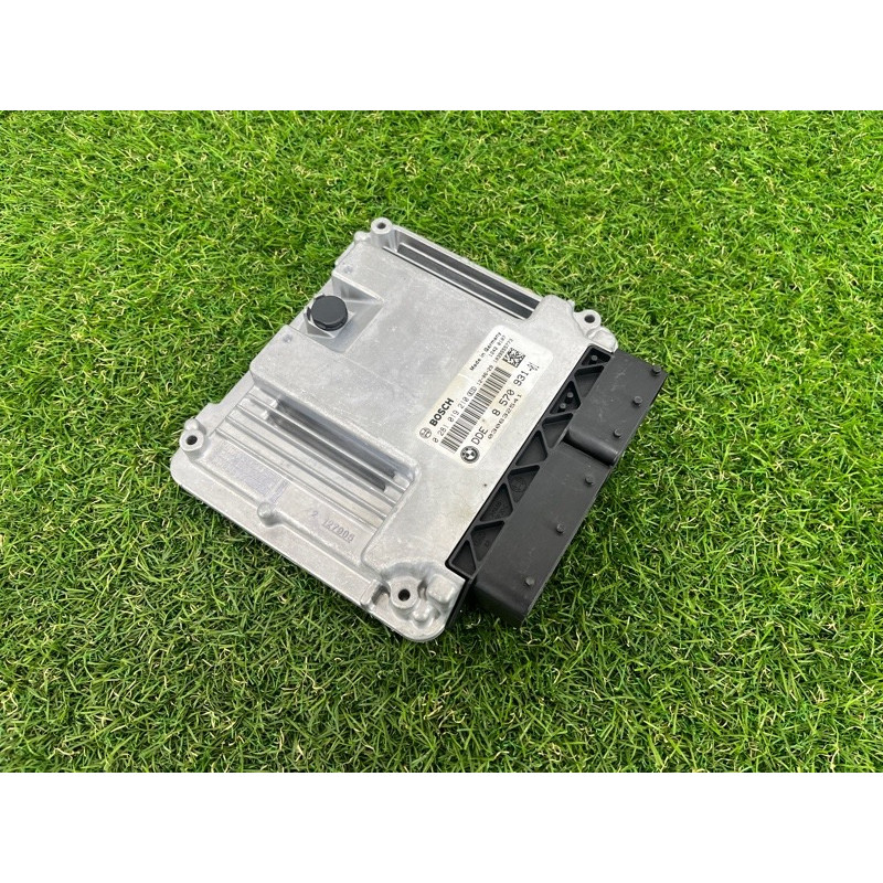 Блок управління двигуном (електрика / блок управління) BMW 3-series F30 2013 N47D20 13618576333