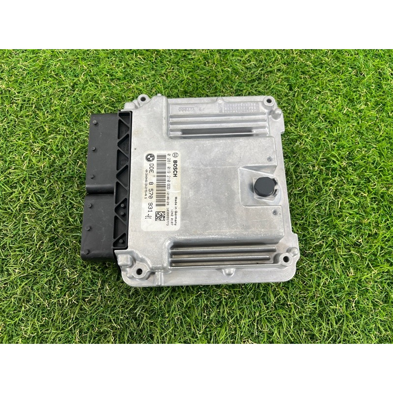 Блок управління двигуном (електрика / блок управління) BMW 3-series F30 2013 N47D20 13618576333