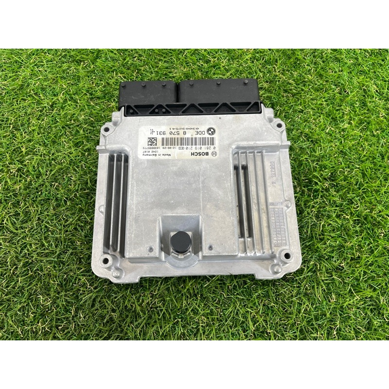 Блок управління двигуном (електрика / блок управління) BMW 3-series F30 2013 N47D20 13618576333