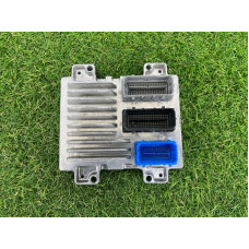 Блок управления двигателем