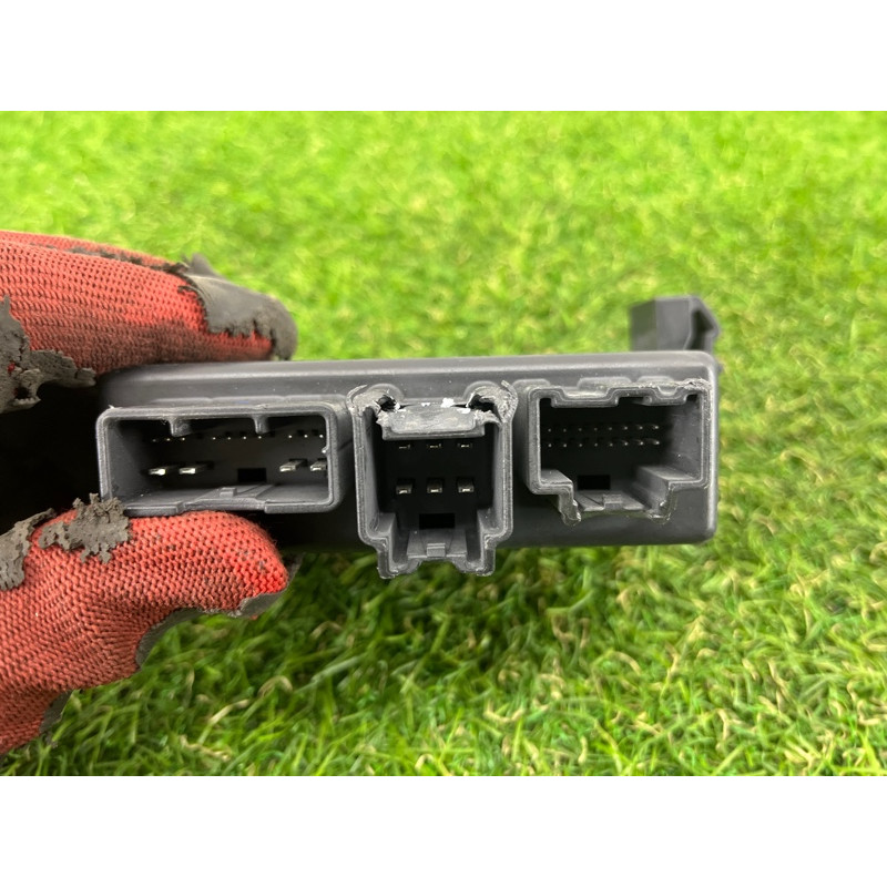 Блок комфорта (электрика / блок управления) Subaru Outback BS 63350al01a