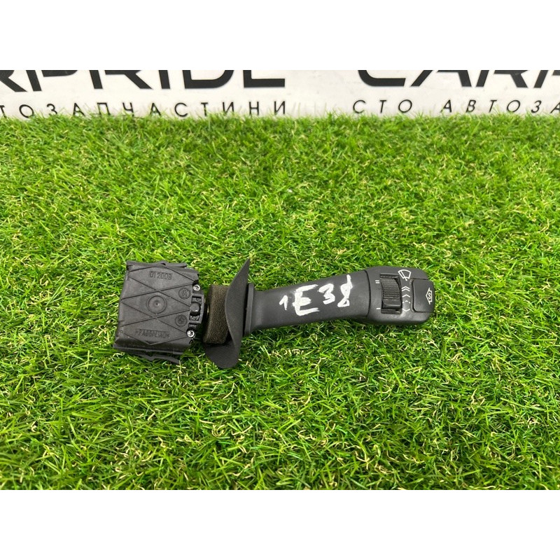 Переключатель дворников (электрика) BMW 7-series E38 1996 M60B40 61318352171