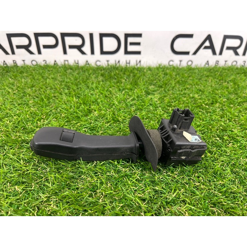 Переключатель дворников (электрика) BMW 7-series E38 1996 M60B40 61318352171