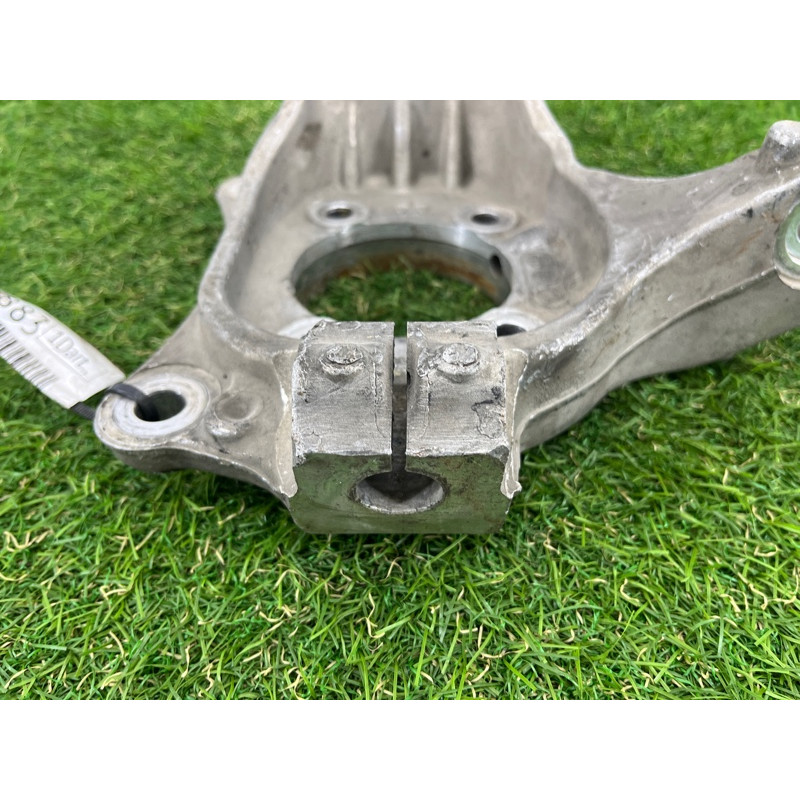 Поворотный кулак (подвеска) Dodge Dart PF 2014 2.4 68080586AD