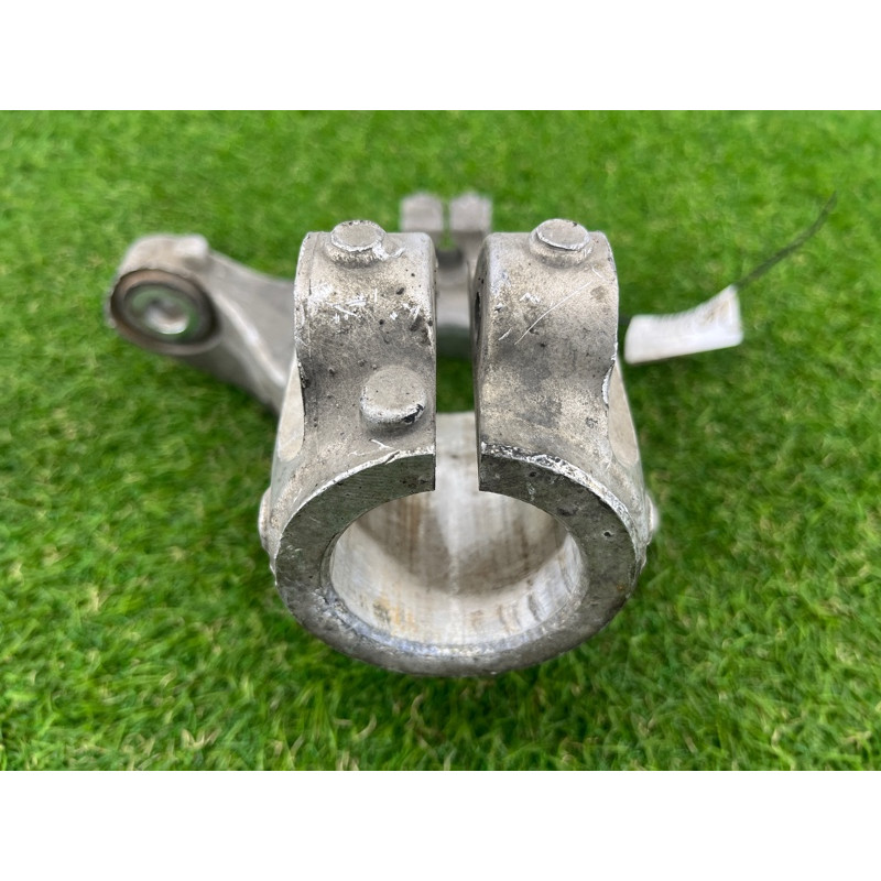 Поворотный кулак (подвеска) Dodge Dart PF 2014 2.4 68080586AD