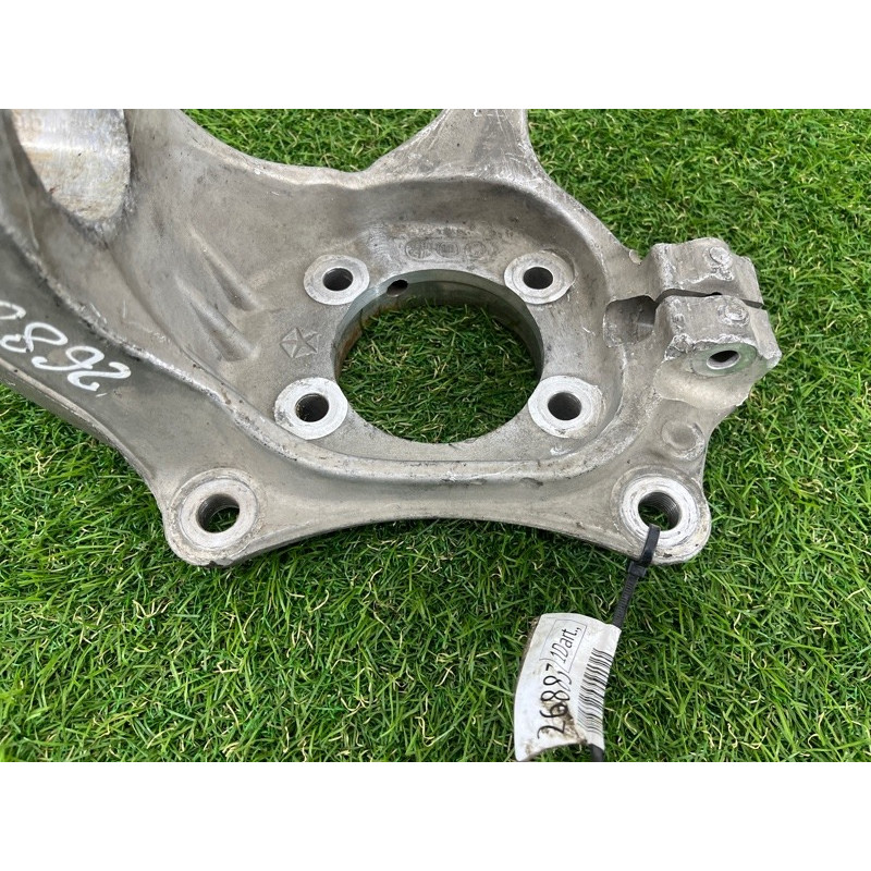 Поворотный кулак (подвеска) Dodge Dart PF 2014 2.4 68080586AD