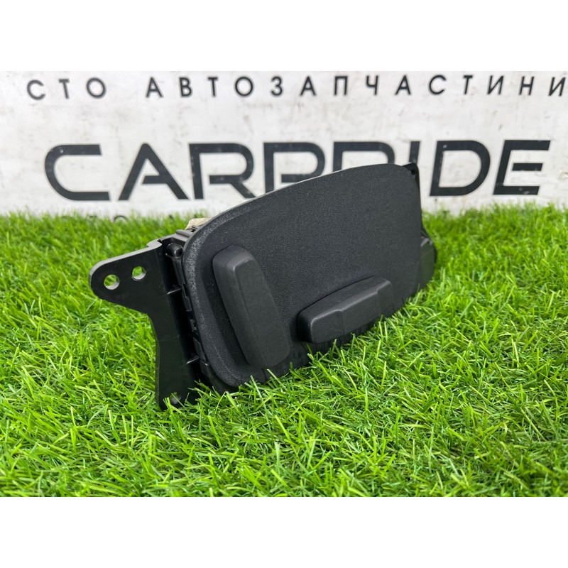 блок регулювання сидіння (закрытая категория) Land Rover Range Rover Velar L560 LR070643