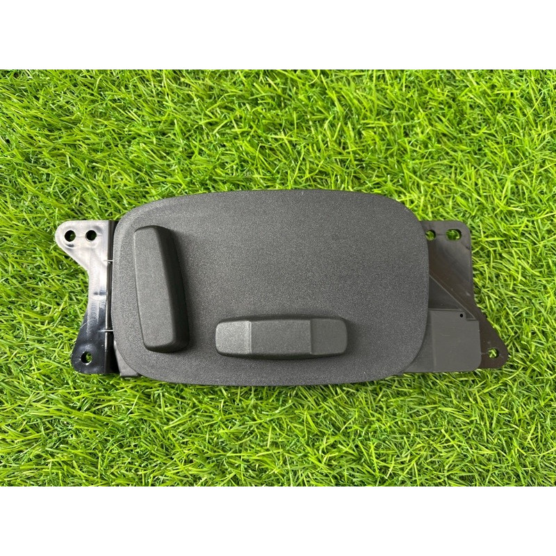 блок регулювання сидіння (закрытая категория) Land Rover Range Rover Velar L560 LR070643