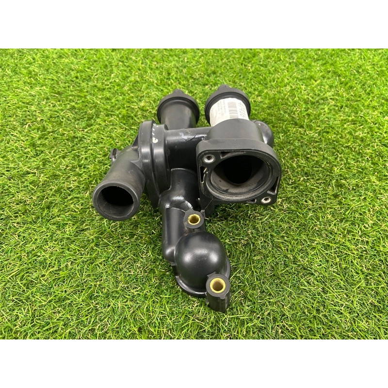 Корпус термостата (система охлаждения) Jeep Compass MK49 2011 2.4 04884568ac