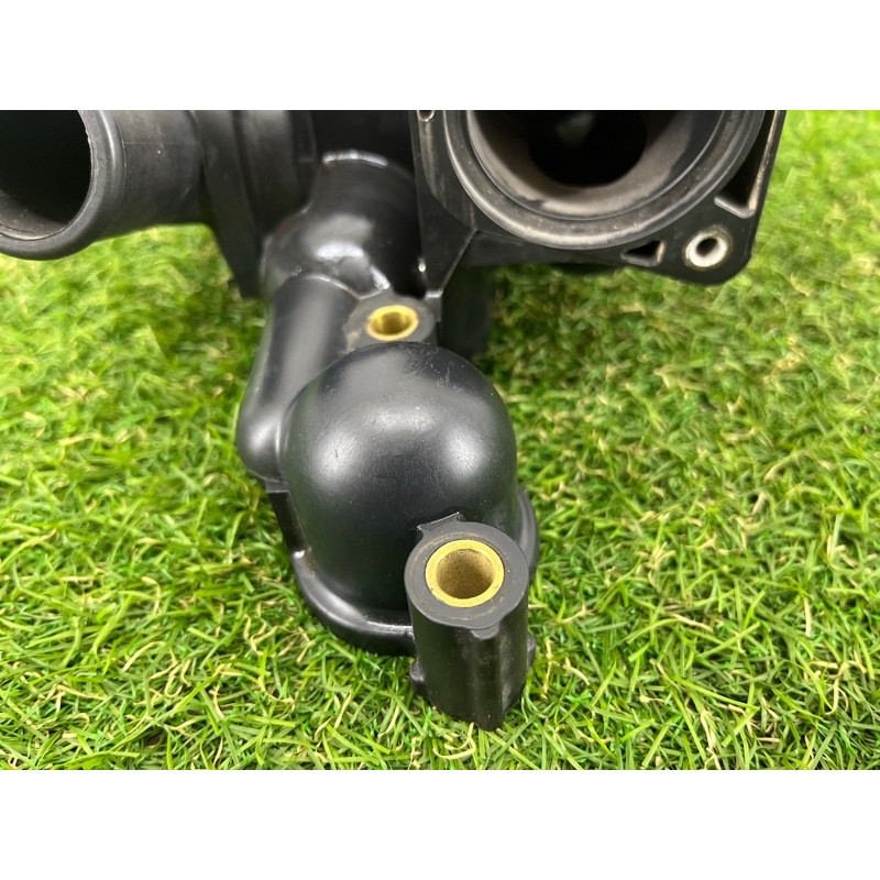 Корпус термостата (система охлаждения) Jeep Compass MK49 2011 2.4 04884568ac