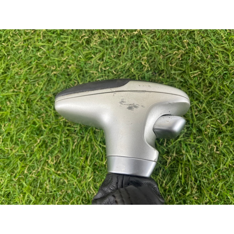 Ручка КПП (салон) Dodge Challenger LD 2015-2019 5nh921xcai