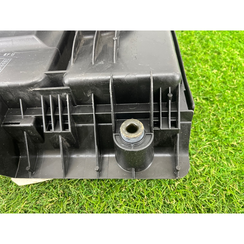 Корпус воздушного фильтра (впускная система) Toyota Prius NHW20 1.5 1001406980