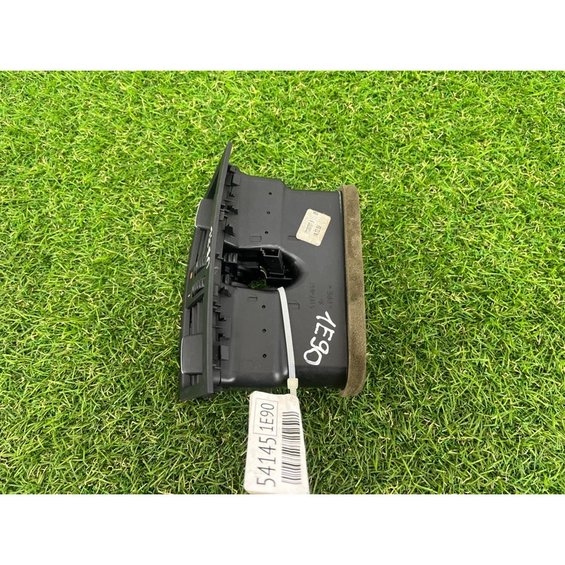 Дефлектор воздуховода (салон) BMW 3-series E90 2006 N46B20 64227130707