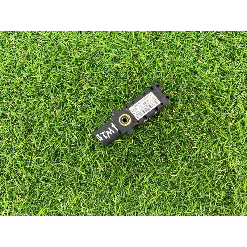 Датчик удара (электрика / датчики) Mercedes-Benz E-class W211 2006 3.2 M112.946 0028201326