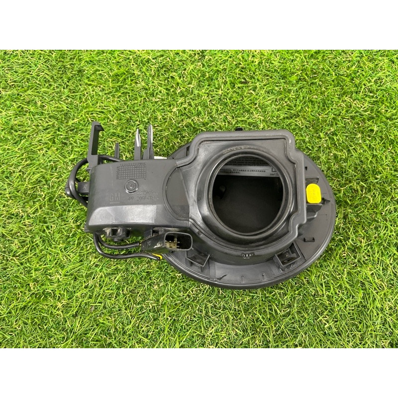 Лючок топливного бака (кузов и элементы) CHEVROLET Volt 1 2012 1.4 22796940
