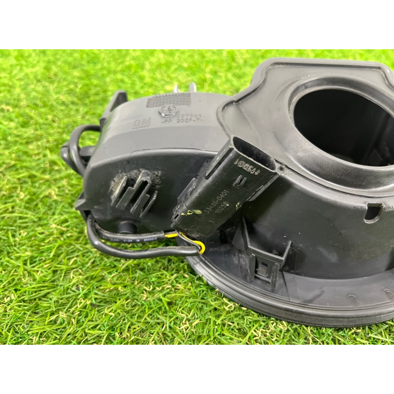Лючок топливного бака (кузов и элементы) CHEVROLET Volt 1 2012 1.4 22796940